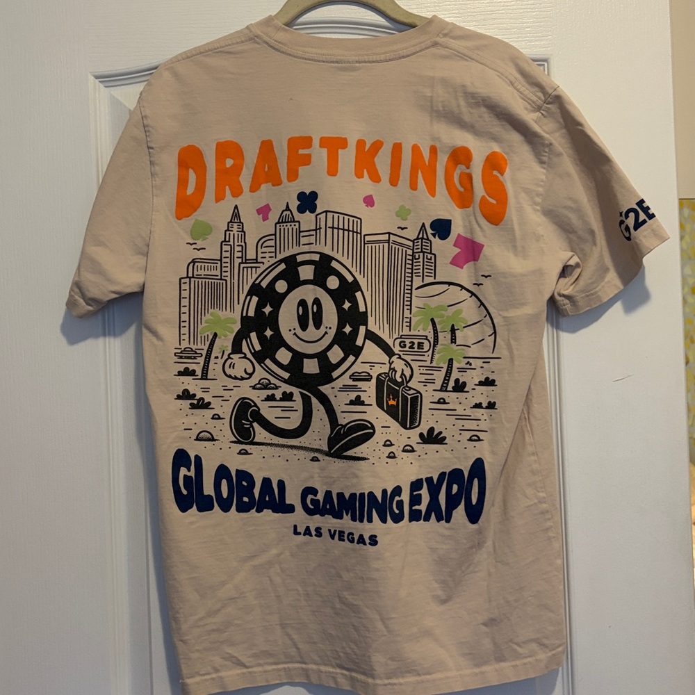 DraftKings G2E Conference shirt 2024, size medium